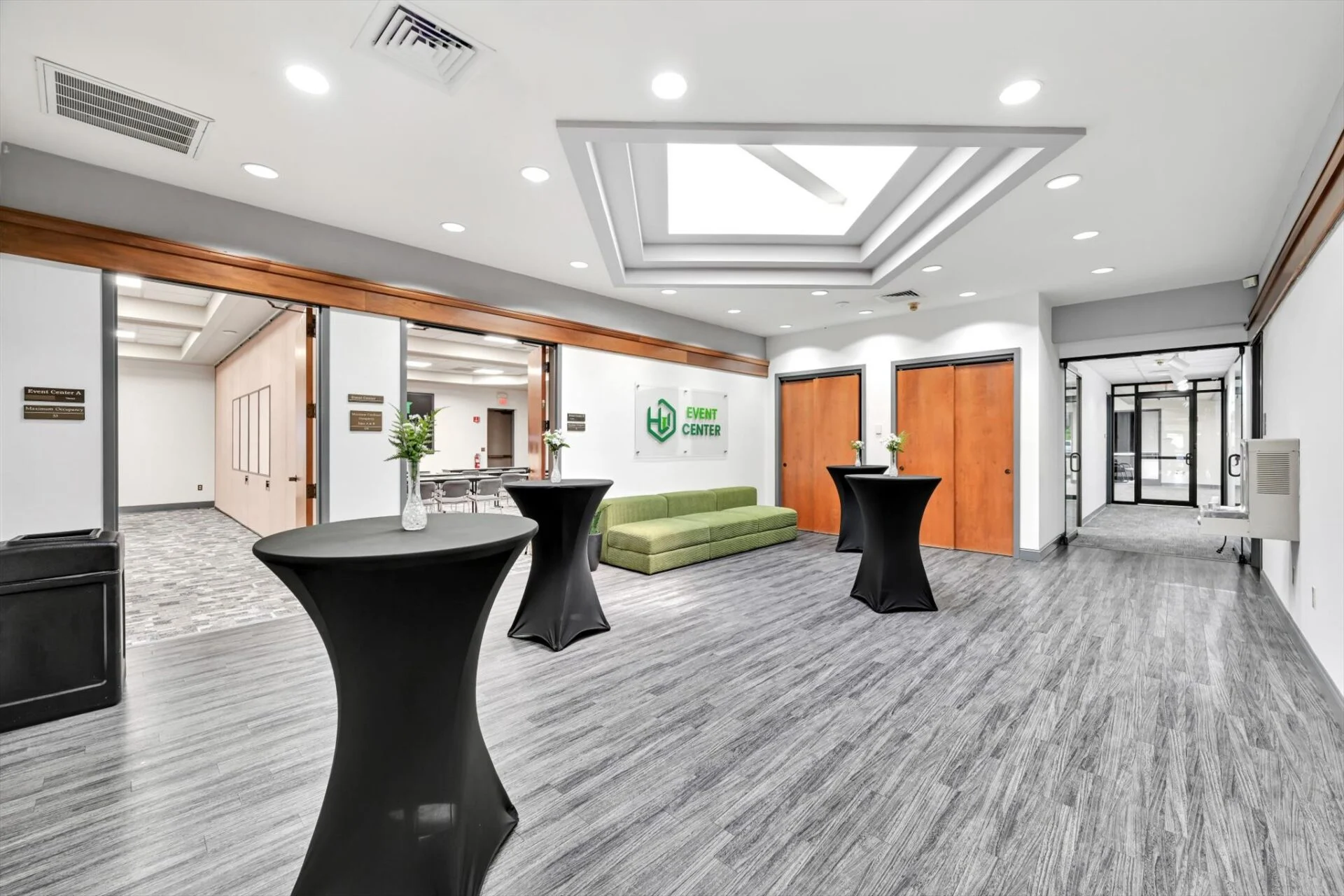 02-Event Center Lobby
